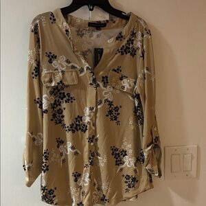 BRAND NEW WITH  TAGS. Floral Button-Down Shirt - Beige and Black